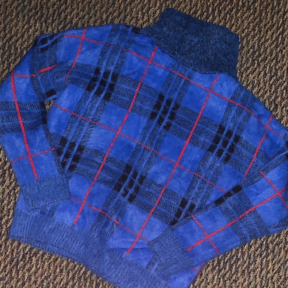 NWOT KUT Sweater